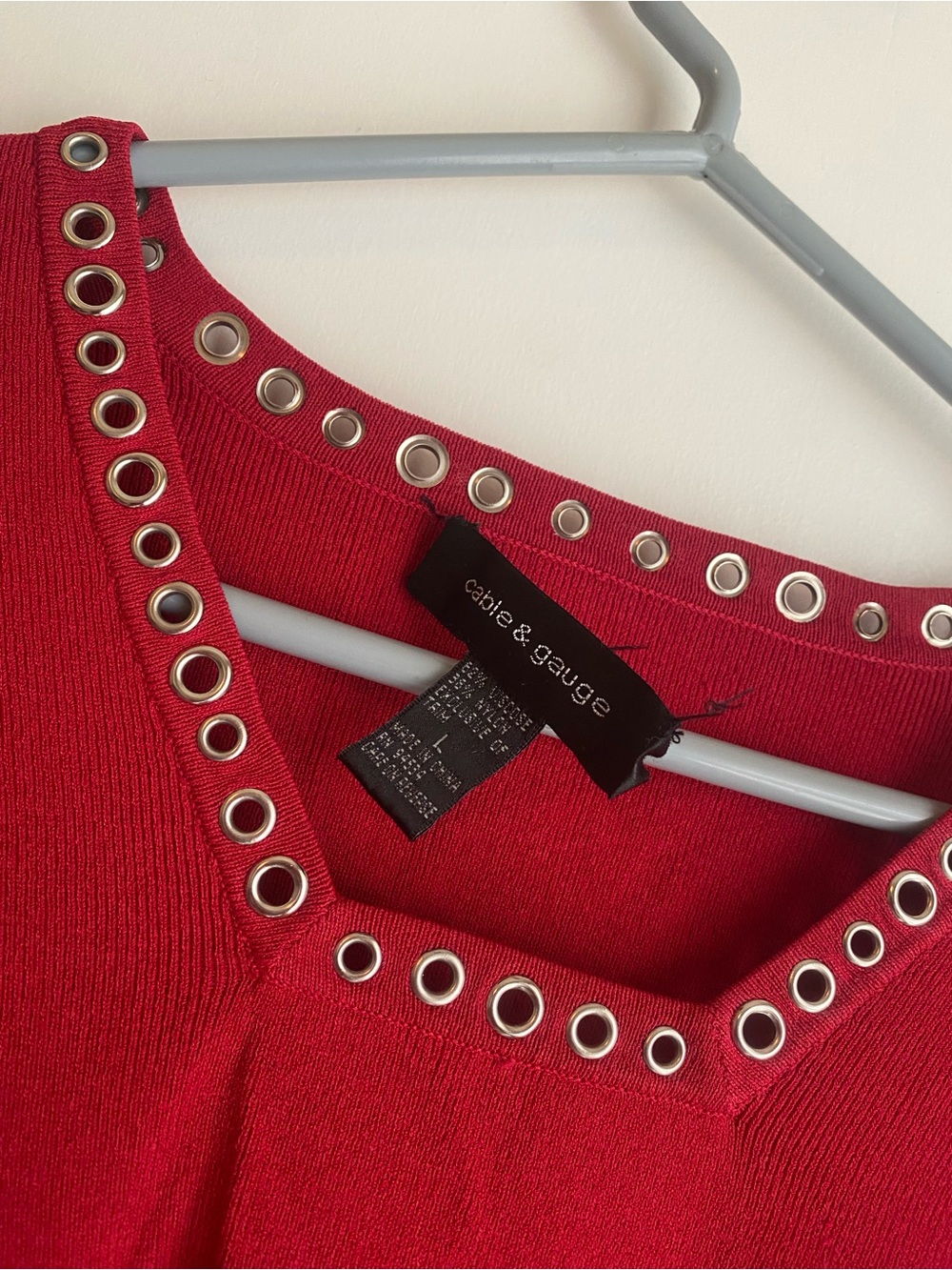Women’s Vintage Y2K Red Ribbed 3/4 Sleeves Blouse with Silver Eyelets - Picture 3 of 4